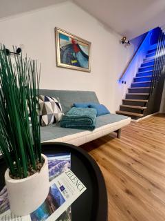 Sport & Sunny Cosy Alpine Retreat - 4