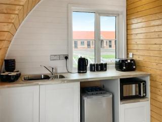 Daisy Glamping Pod - Hatfield - 9