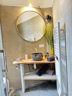 Charmant cocon, Lagny sur marne, parking, wifi, proche Disney RER - 7