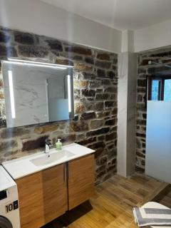 Lithos Apartments - 7
