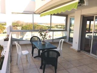 Appartement moderne 6 couchages avec terrasse, WIFI et parking - FR-1-790-19 - 9