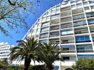 Appartement proche plage avec loggia, terrasse et parking - FR-1-790-12 - 2