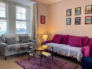 Cosy 3 bedroom house- 10 min walk to beachfront - Eastbourne - 8