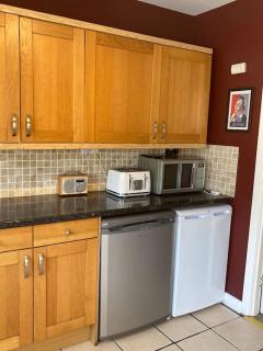 Cosy 3 bedroom house- 10 min walk to beachfront - Eastbourne - 1