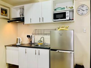 Cozy 1-Bedroom at Centrio Towers beside Ayala Mall - Cagayan de Oro - 1