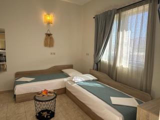 Balcony Rooms - 1