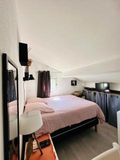 Maison avec jardin et piscine - La Motte - 3