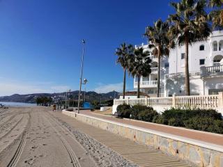 Ático fresco y luminoso con aparcamiento privado - Nerja - 4
