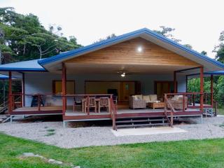 Coconut Beach House - Cape Tribulation - 9