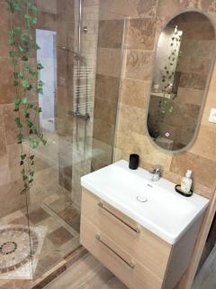 Maison Prestige Le Donjon des Plaisirs Jacuzzi - 3