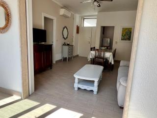 Donizetti Vacation Apartment - 1