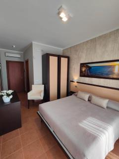 Villa Fenice Bed & Breakfast - Vieste - 3