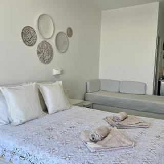 Vavanos Studios - Naousa - 8