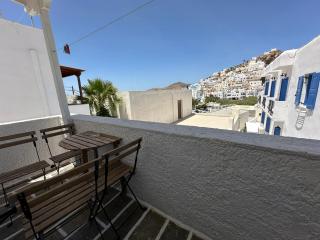 Aphrodite Hotel & Apartments - Ios Chora - 4