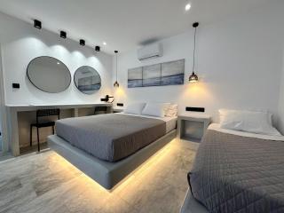 Aphrodite Hotel & Apartments - Ios Chora - 1