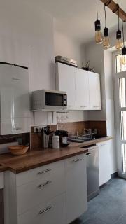 Mon Jardin Secret Marseillais avec terrasse dans le quartier le plus cool du Monde - 2