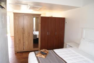 104 Fully Furnished 1BR Suite-Outdoor Pool - 7