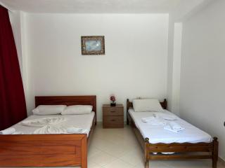 Hotel Taverna Prifti - Lukovë - 6