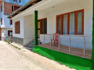 Green Street - Pahalgām - 4