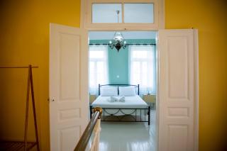 Cheloni Manor House - 9