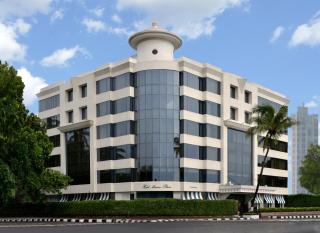 Hotel Marine Plaza - Mumbai - 8