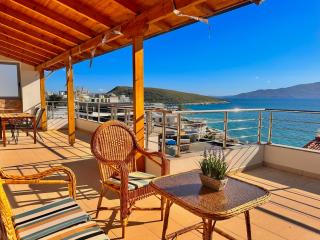 Wave n' Sea Apartment - Saranda - 9