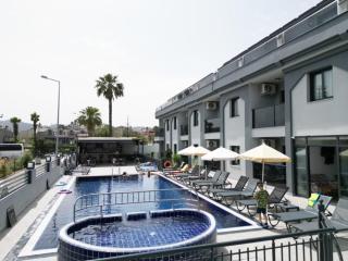 Ozturk Apart Hotel - Marmaris - 0