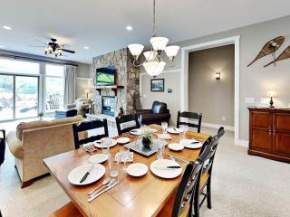 Center Stage - McHenry - 3