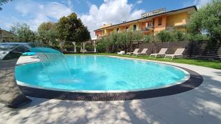 Hotel Confine - Colà di Lazise - 0