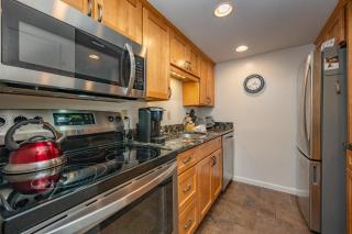 104B One Bedroom One Bath - Oakland - 3