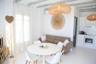 Cycladic Home with Hot Tub - Ano Mera - 6