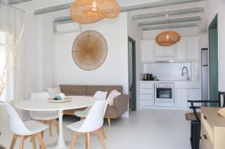 Cycladic Home with Hot Tub - Ano Mera - 7