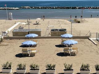 Villa "Baci sul Mare" Attico- Spiaggia privata - Rimini - 9