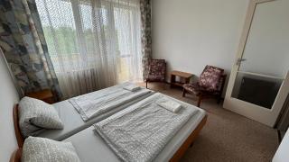 Aranypart Hostel - Siófok - 1