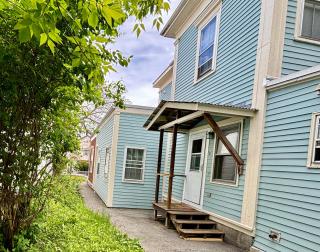 Traveler’s Den in Medford - Medford - 9