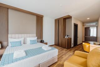 Hotel Navi - Batoemi - 7