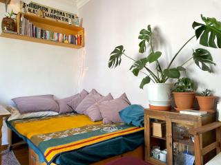 Private Athens Flat with 2 sunny balconies & Super King bed - Atene - 2