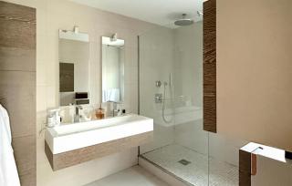5 Bedroom Beautiful Home In Fauverney - 1