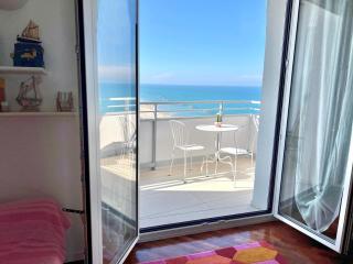 FronteMare - elegante appartamento sul lungomare con Wi-Fi, parking e bici - 9