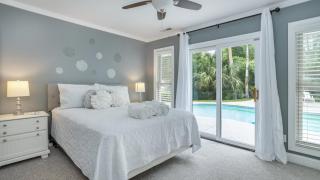 Pool Table, Pool & Spa, Forest Beach - Hilton Head Island - 9
