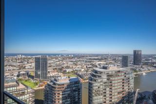 Inner City Comforts Apt Bay Views 1B1B1C 2-beds - Melbourne - 0