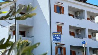 Apartments Kvarner - Malinska - 9