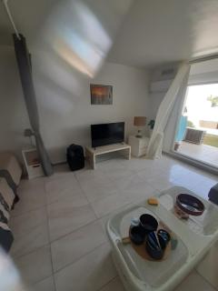 Studio face mer, piscine et plage par escalier - Cul de Sac - 2