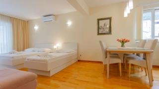 Baška Voda Apartments - City center, 50m from the Central Beach, Free Parking - 1