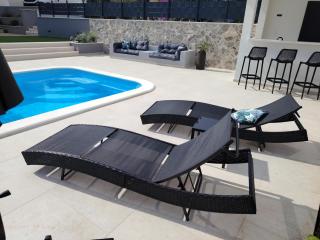 BAYVIEW - 3