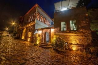 Kapalos Cave Hotel - 5