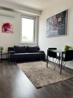 EverGreen Apartment - Bratislava - 9