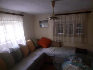 Pit Stop House - Korçë - 3