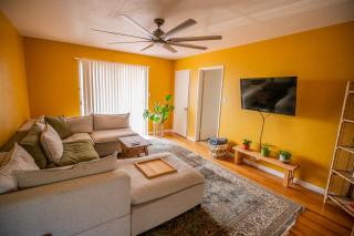 Cozy Home with Downtown View - 7