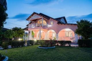 Villa Regina By The Sea - Epanomí - 0